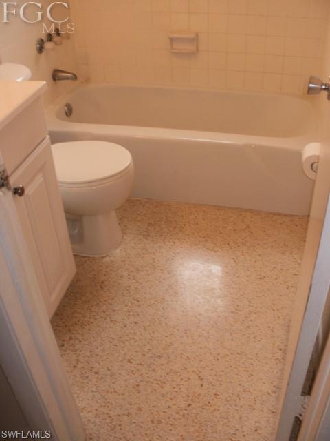 3692 Seagrape Ave, Naples, FL 34104 photo 4