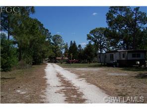 1317 Carson Rd, Immokalee, FL 34142 photo 4