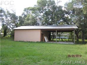 760 Oklahoma Ave, Labelle, FL 33935 photo 3