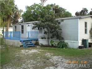 705 Carter St, Labelle, FL 33935 photo 1