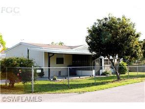 1008 9th St, Okeechobee, FL 34974 photo 2