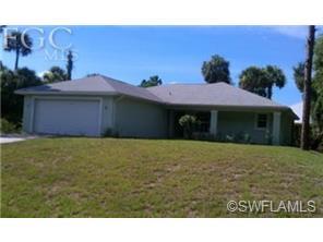 8033 Windswept Cir, Labelle, FL 33935 photo 1