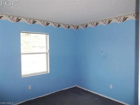 4019 E Sunflower Cir, Labelle, FL 33935 photo 10