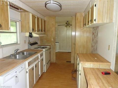 2240 Evans Rd, Labelle, FL 33935 photo 8