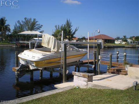 12199 Star Shell Dr, Matlacha, FL 33991 photo 5