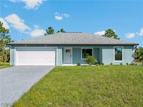 1135 Augusta St E, Lehigh Acres, FL 33974