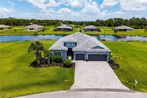 17190 Serengeti Cir, Alva, FL 33920