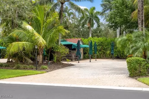 4416 Southern Breeze Dr, Naples, FL 34114 photo 5