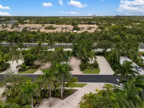 4416 Southern Breeze Dr, Naples, FL 34114 photo 12