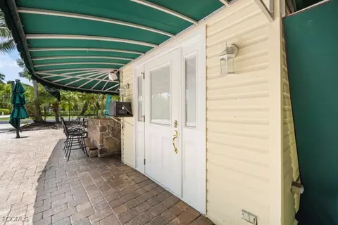 4416 Southern Breeze Dr, Naples, FL 34114 photo 8