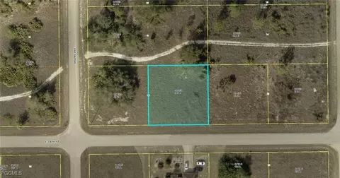 4303 E 18th St, Lehigh Acres, FL 33972