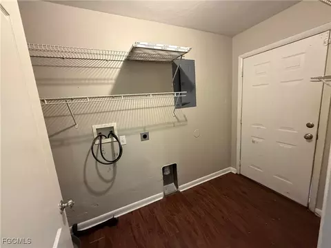 12135 Americus Ln, Naples, FL 34113 photo 9