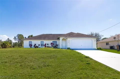 926 Plantation Rd, Lehigh Acres, FL 33974