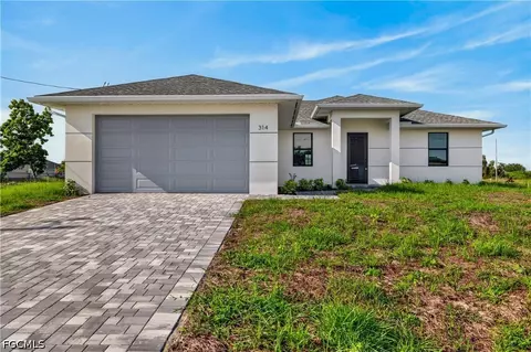 314 NW 20th Ter, Cape Coral, FL 33993