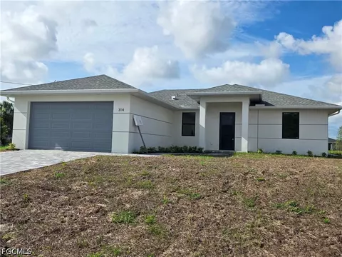 314 NW 20th Ter, Cape Coral, FL 33993