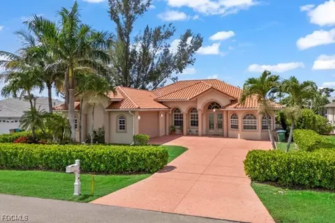 172 SE 23rd St, Cape Coral, FL 33990