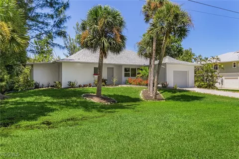 1585 Bunting Ln, Sanibel, FL 33957