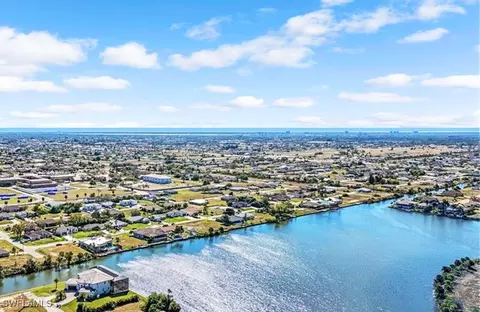 1024 NE 23rd Ter, Cape Coral, FL 33909