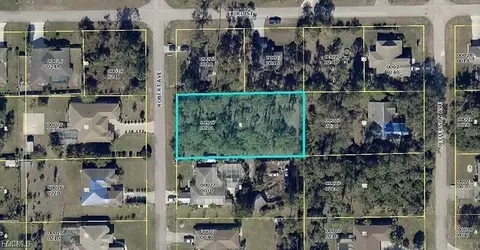 220 Robert Ave, Lehigh Acres, FL 33936