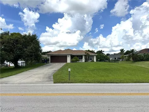 688 Homestead Rd S, Lehigh Acres, FL 33974