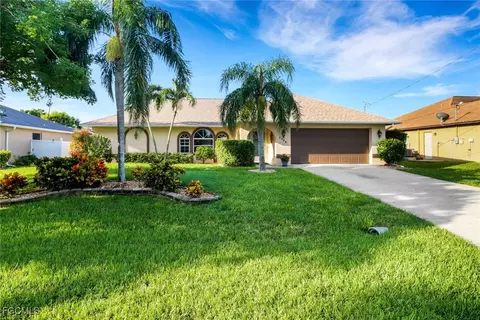 2542 SW 37th St, Cape Coral, FL 33914
