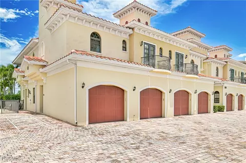 4902 SW 17th Pl #4A, Cape Coral, FL 33914