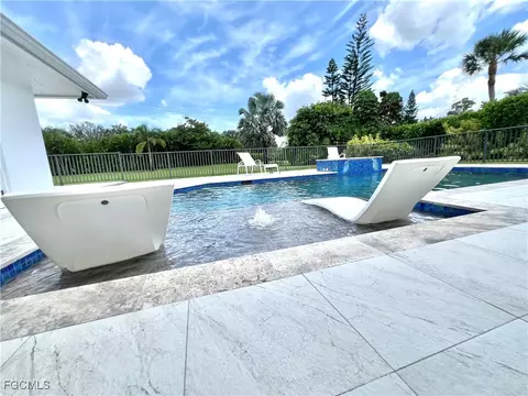 1919 Countess Ct, Naples, FL 34110 photo 27