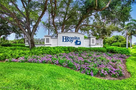 27024 Oakwood Lake Dr #201, Bonita Springs, FL 34134