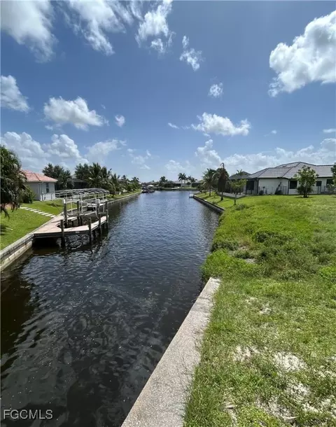 2509 SW 28th Ter, Cape Coral, FL 33914
