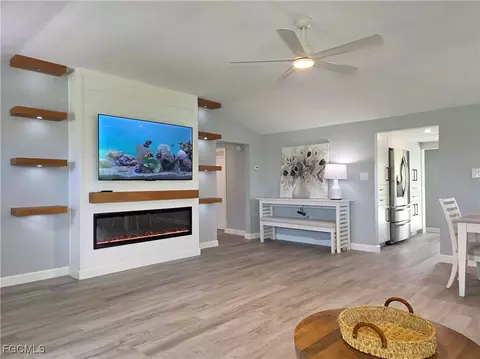 18387 Pioneer Rd, Fort Myers, FL 33908
