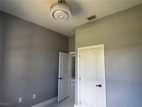 1034 Iris St E, Lehigh Acres, FL 33974 photo 5