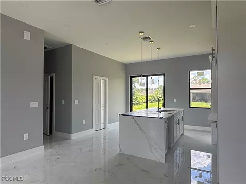 1034 Iris St E, Lehigh Acres, FL 33974 photo 3