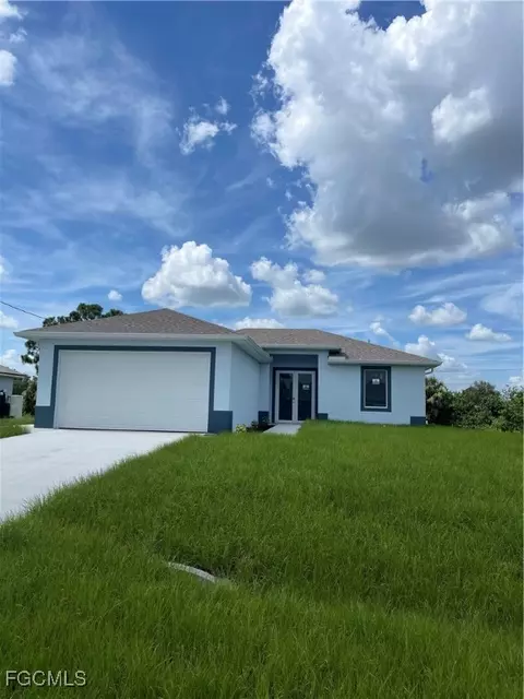 3308 2nd St SW, Lehigh Acres, FL 33976
