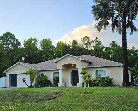 711 Epps Brown St E, Lehigh Acres, FL 33974