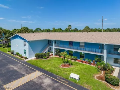 1100 Pondella Rd #504, Cape Coral, FL 33909