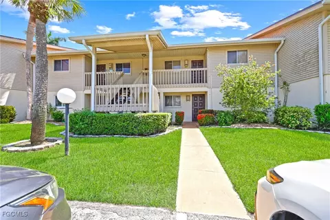 5705 Foxlake Dr #4, North Fort Myers, FL 33917