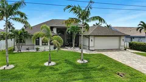 4405 SW 5th Pl, Cape Coral, FL 33914