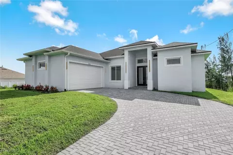 3445 NE 21st Ave, Cape Coral, FL 33909