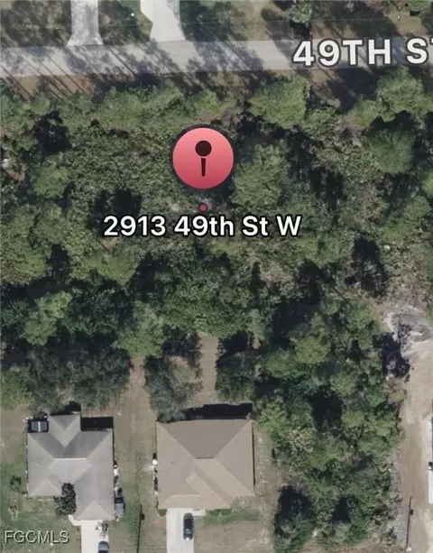 2913 49th St W, Lehigh Acres, FL 33971