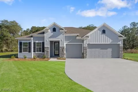 4725 24th Ave SE, Naples, FL 34117