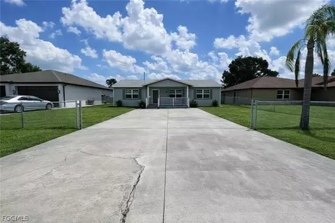 2305 Towles St, Fort Myers, FL 33916