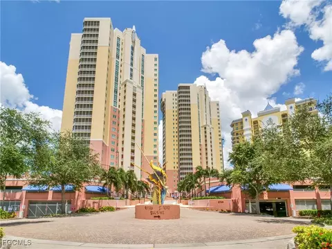 2743 1st St #2004, Fort Myers, FL 33916