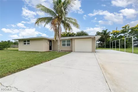 27245 Washington St, Punta Gorda, FL 33983