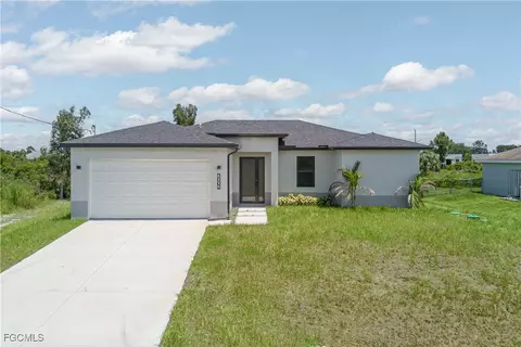 3002 63rd St W, Lehigh Acres, FL 33971