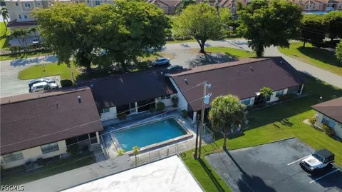 4611 SE 5th Pl #8, Cape Coral, FL 33904