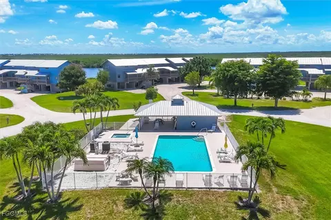 391 Blue Crab Cir #5, Bokeelia, FL 33922