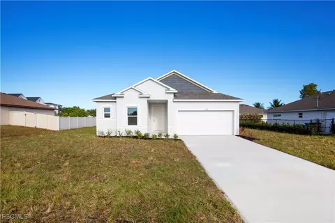 1431 SW 4th Ln, Cape Coral, FL 33991