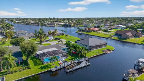 138 SE 40th St, Cape Coral, FL 33904