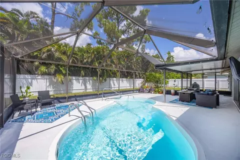 18480 Eastshore Dr, Fort Myers, FL 33967