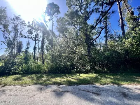 27455 N Twin Lakes Dr, Punta Gorda, FL 33955